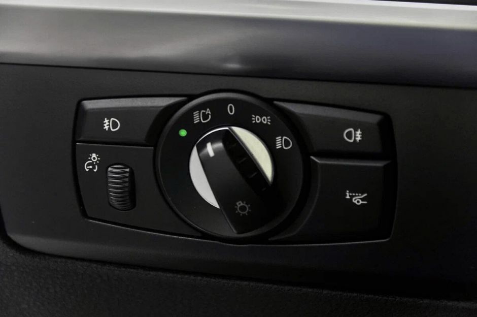 BMW X6, 3.0 л, АТ, 2010 фото 11