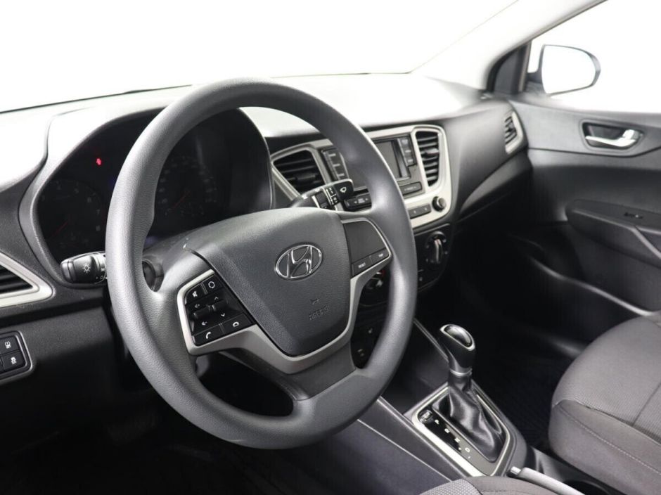 Hyundai Solaris, 1.6 л, АТ, 2021 фото 7
