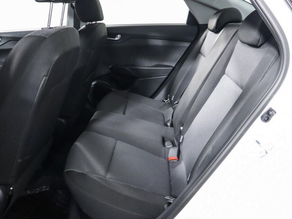 Hyundai Solaris, 1.6 л, АТ, 2021 фото 1