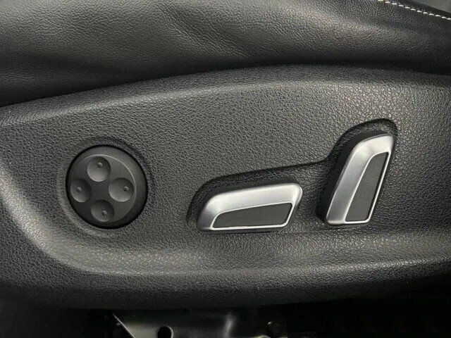 Audi A6, 2.8 л, Робот, 2015 фото 12