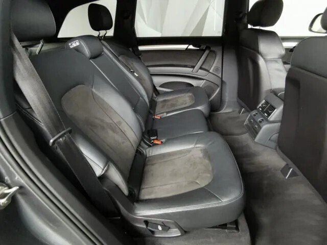 Audi Q7, 3.0 л, АТ, 2012 фото 2