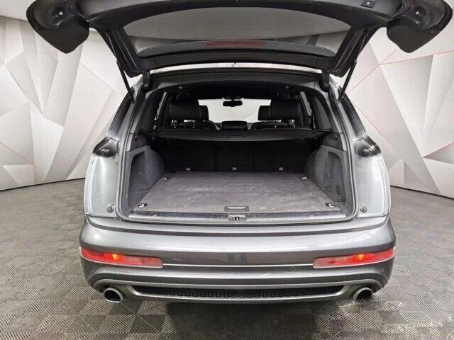 Audi Q7, 3.0 л, АТ, 2012 фото 1