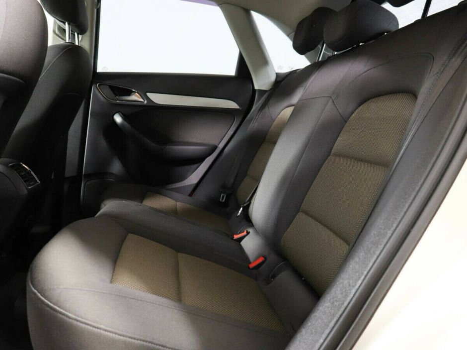 Audi Q3, 2.0 л, Робот, 2012 фото 8