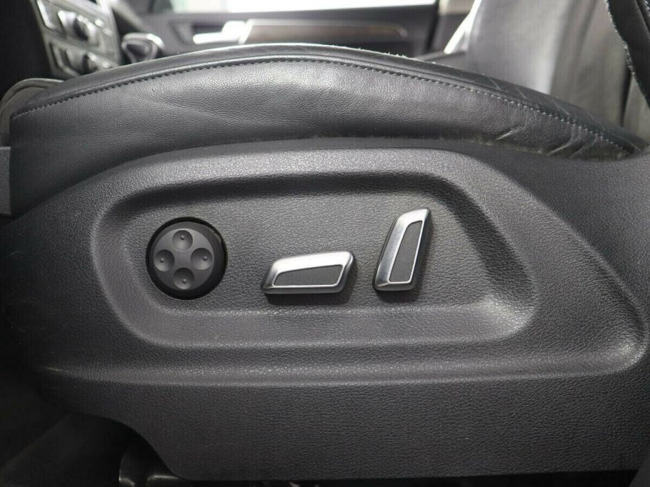 Audi Q5, 2.0 л, АТ, 2013 фото 1