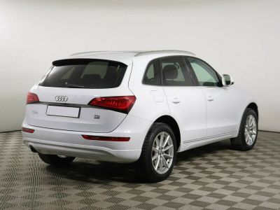 Audi Q5, 2.0 л, РКПП, 2014 фото 6