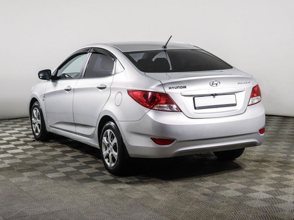 Hyundai Solaris, 1.6 л, МТ, 2014 фото 6