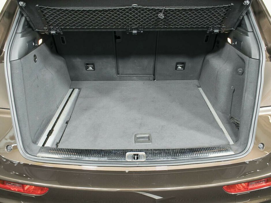 Audi Q5, 2.0 л, АТ, 2016 фото 1