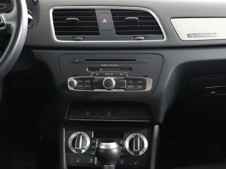 Audi Q3, 2.0 л, Робот, 2013 фото 1