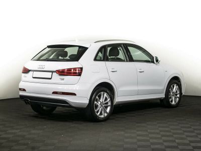 Audi Q3, 2.0 л, РКПП, 2013 фото 5