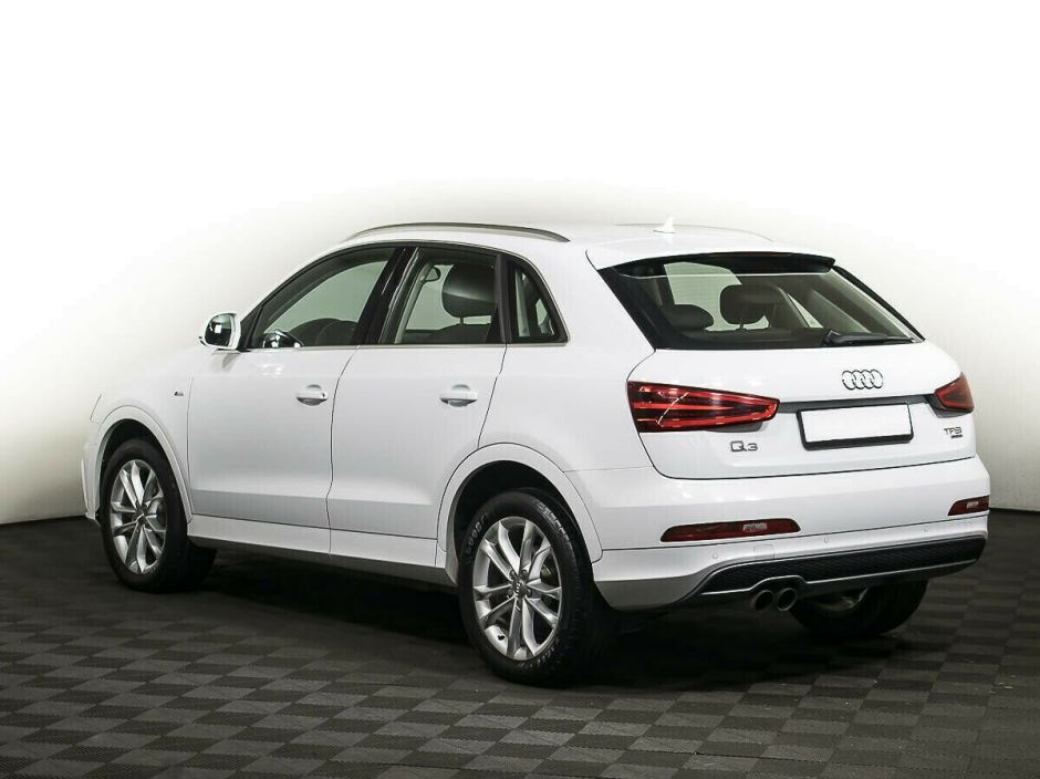 Audi Q3, 2.0 л, Робот, 2013 фото 6