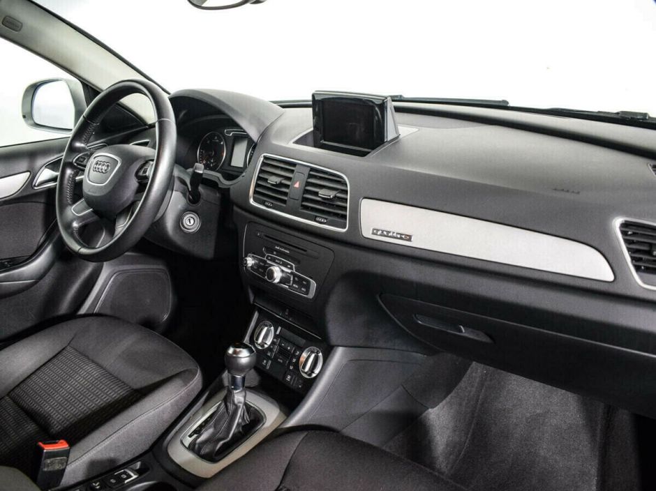 Audi Q3, 2.0 л, Робот, 2012 фото 7