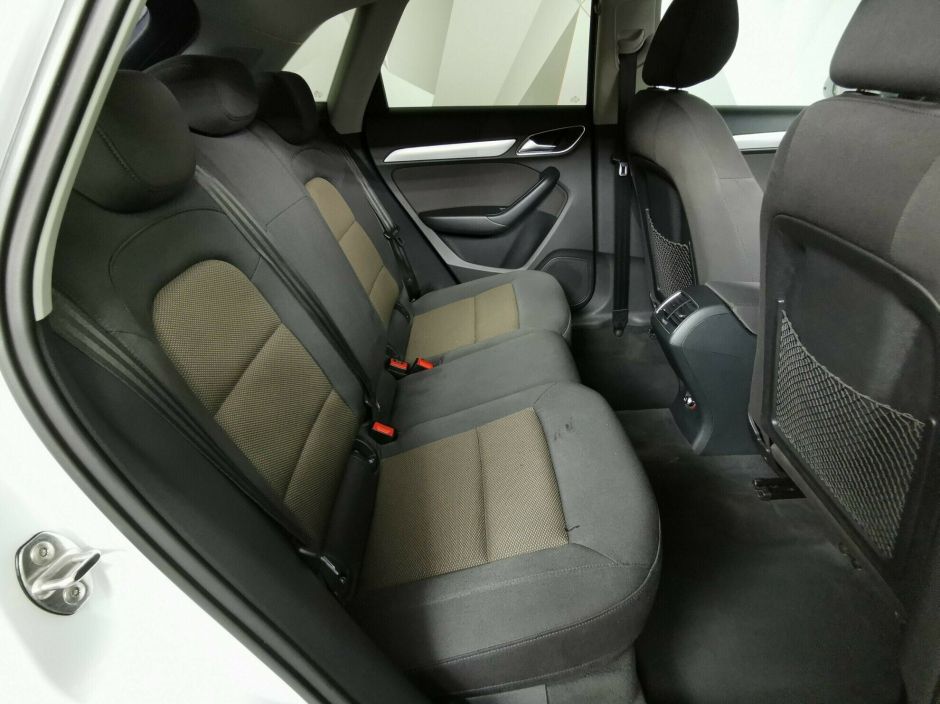 Audi Q3, 2.0 л, Робот, 2013 фото 9