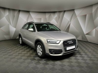 Audi Q3, 2.0 л, РКПП, 2013 фото 4