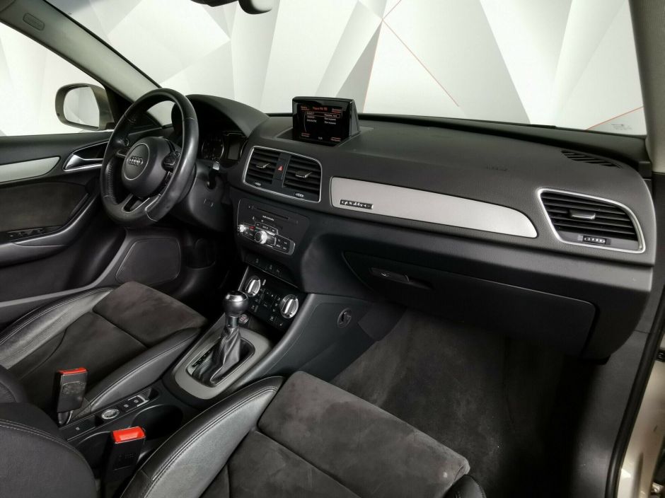 Audi Q3, 2.0 л, Робот, 2013 фото 7