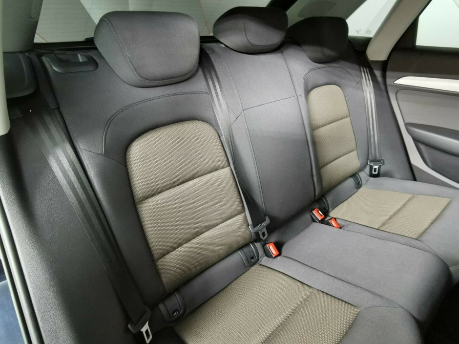 Audi Q3, 2.0 л, Робот, 2014 фото 2