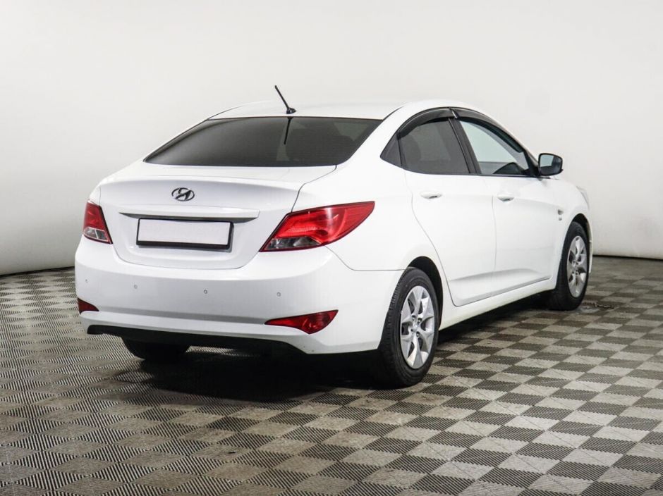 Hyundai Solaris, 1.6 л, АТ, 2015 фото 4