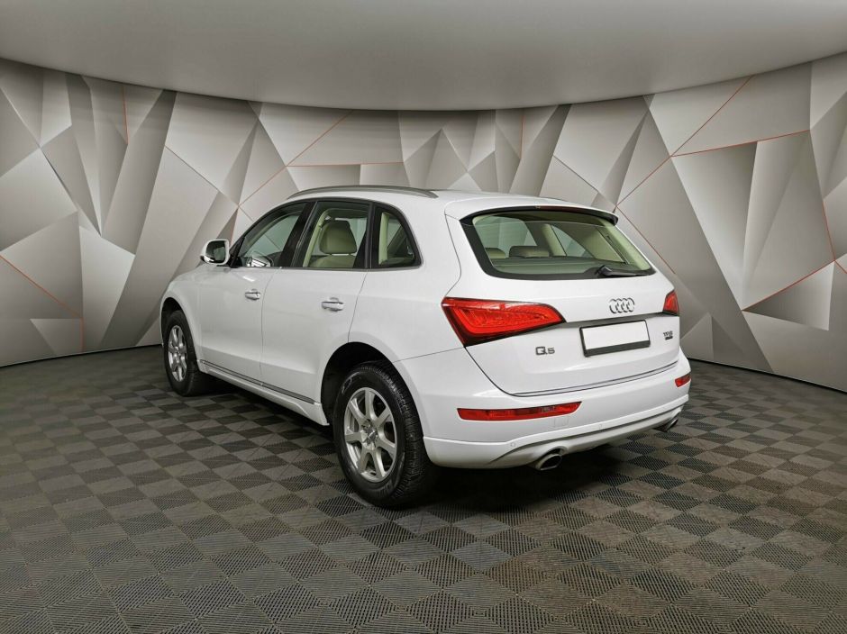 Audi Q5, 2.0 л, АТ, 2015 фото 6