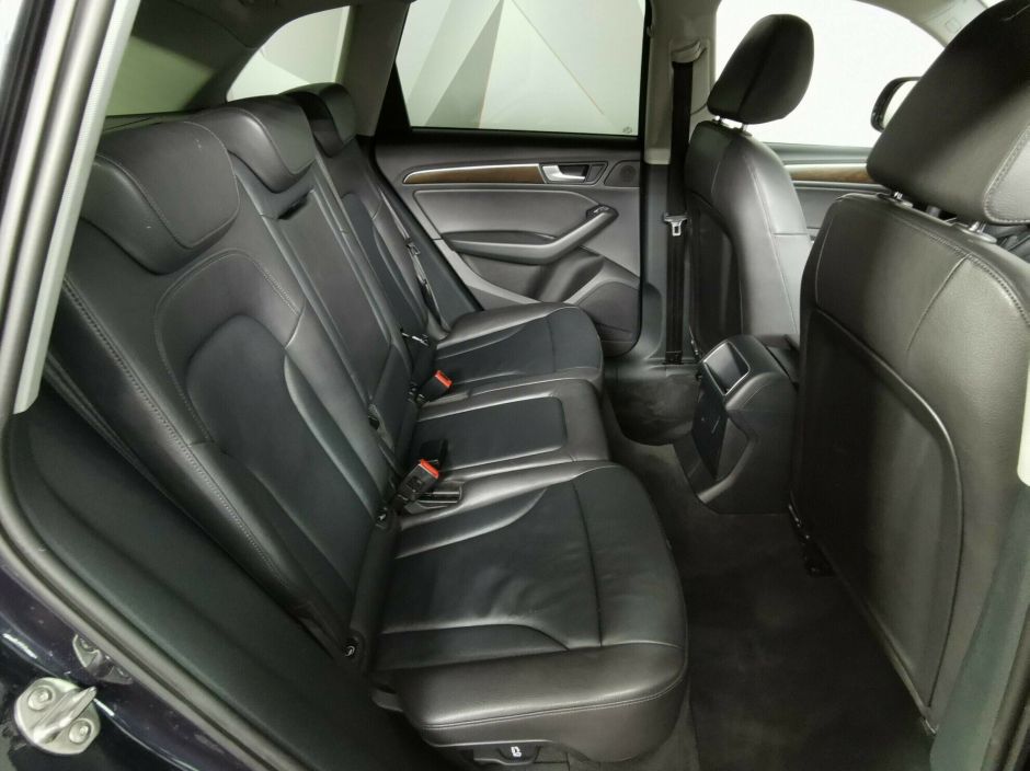 Audi Q5, 2.0 л, АТ, 2016 фото 1