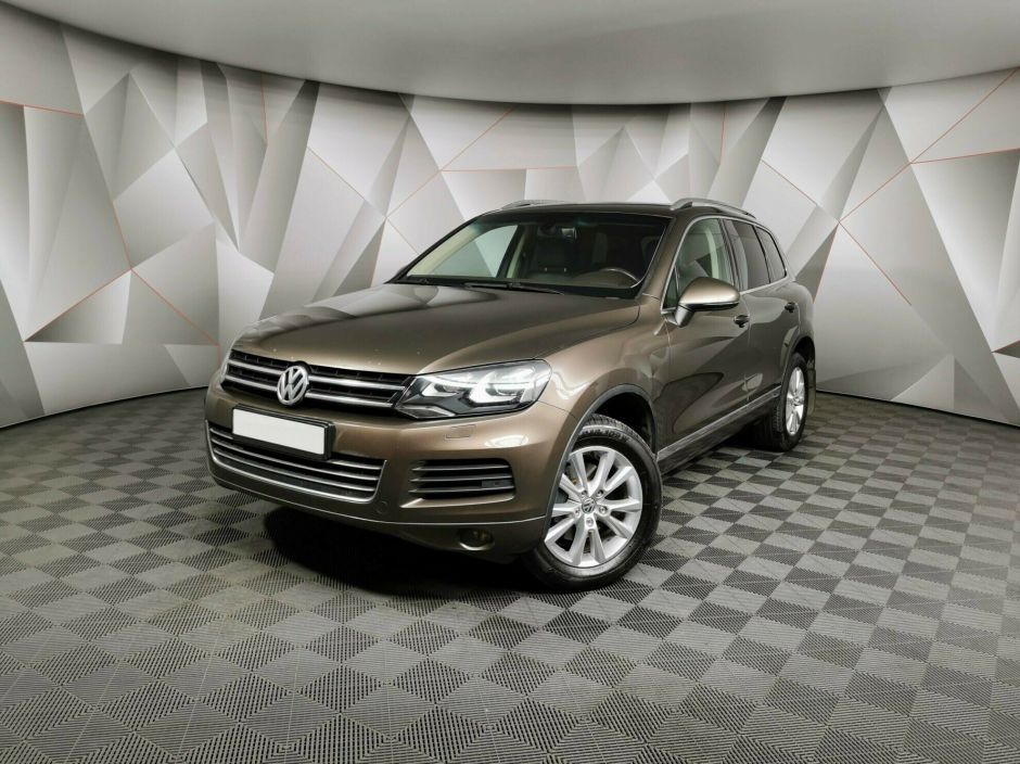 Volkswagen Touareg, 3.0 л, АТ, 2012 фото 3