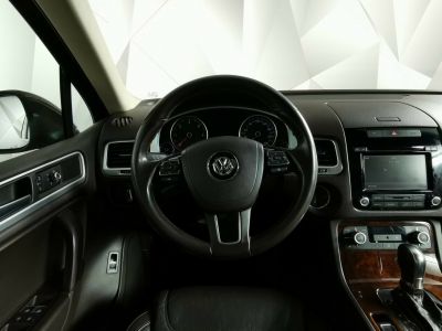 Volkswagen Touareg, 3.0 л, АКПП, 2012 фото 8