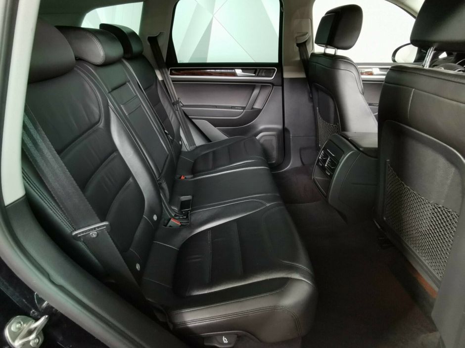Volkswagen Touareg, 3.0 л, АТ, 2012 фото 2