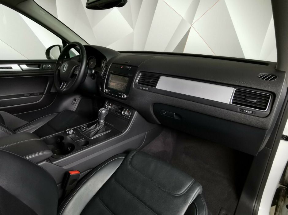 Volkswagen Touareg, 3.6 л, АТ, 2012 фото 10