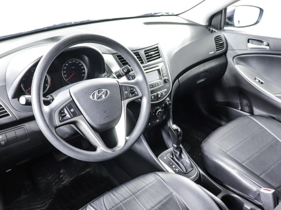 Hyundai Solaris, 1.6 л, АТ, 2015 фото 7