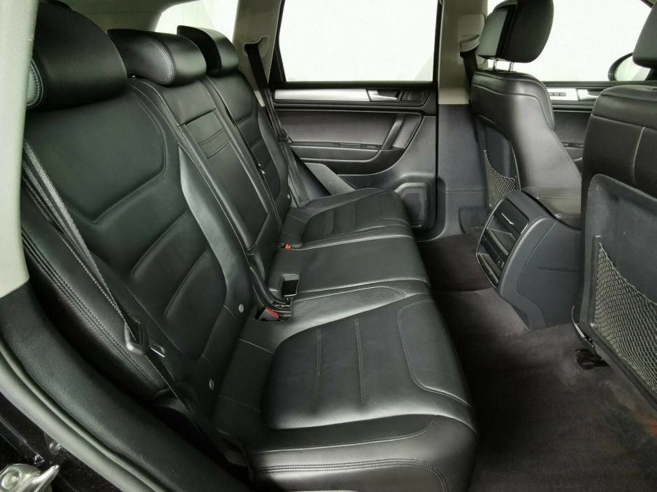 Volkswagen Touareg, 3.6 л, АТ, 2013 фото 1