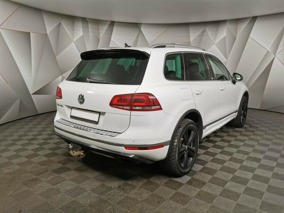 Volkswagen Touareg, 3.0 л, АТ, 2014 фото 4