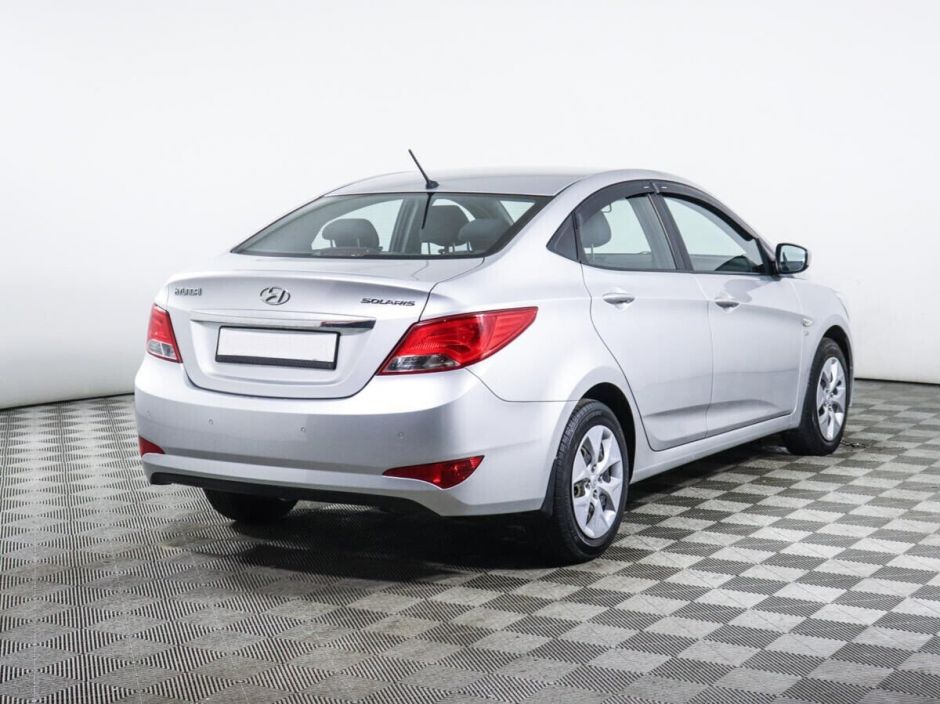 Hyundai Solaris, 1.6 л, МТ, 2015 фото 4
