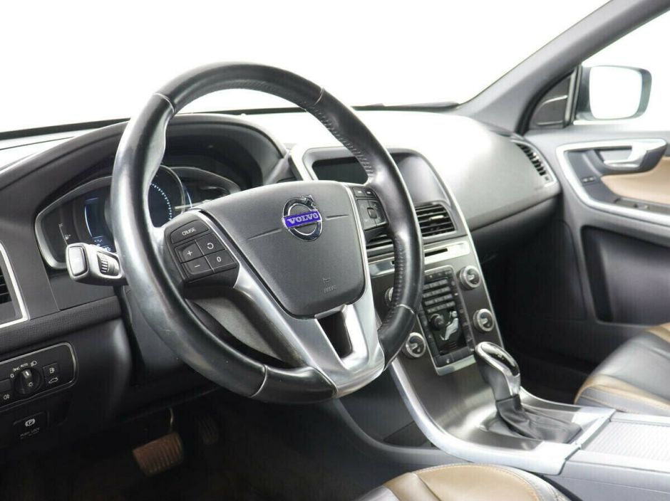Volvo XC60, 2.4 л, АТ, 2014 фото 8