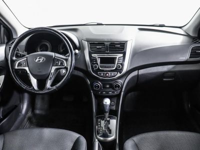 Hyundai Solaris, 1.6 л, АКПП, 2015 фото 8