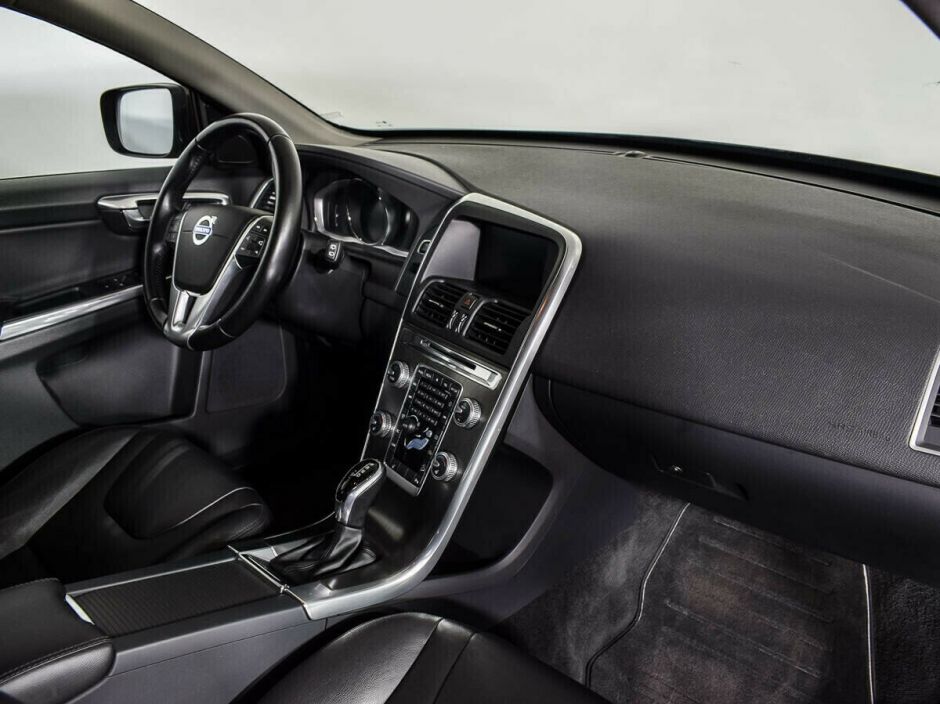 Volvo XC60, 2.4 л, АТ, 2015 фото 7