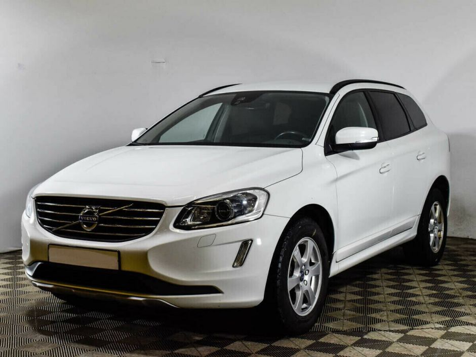 Volvo XC60, 2.0 л, АТ, 2015 фото 3
