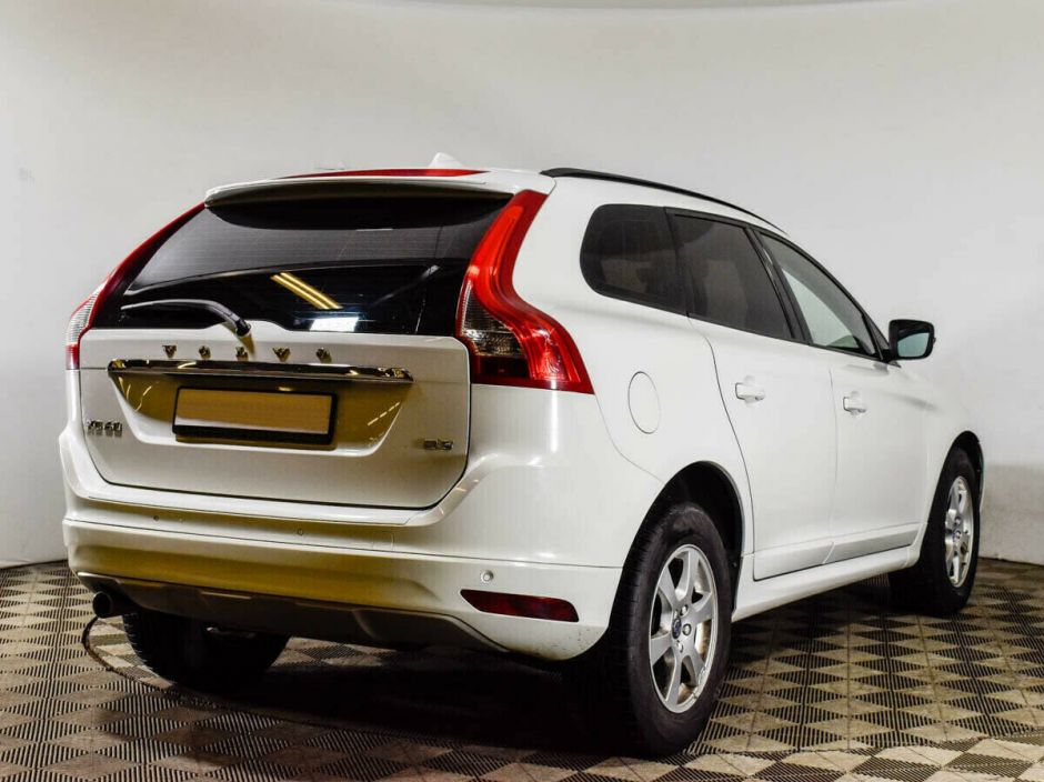 Volvo XC60, 2.0 л, АТ, 2015 фото 5