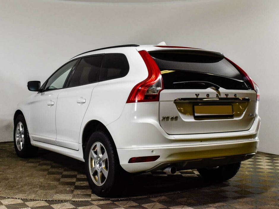 Volvo XC60, 2.0 л, АТ, 2015 фото 6