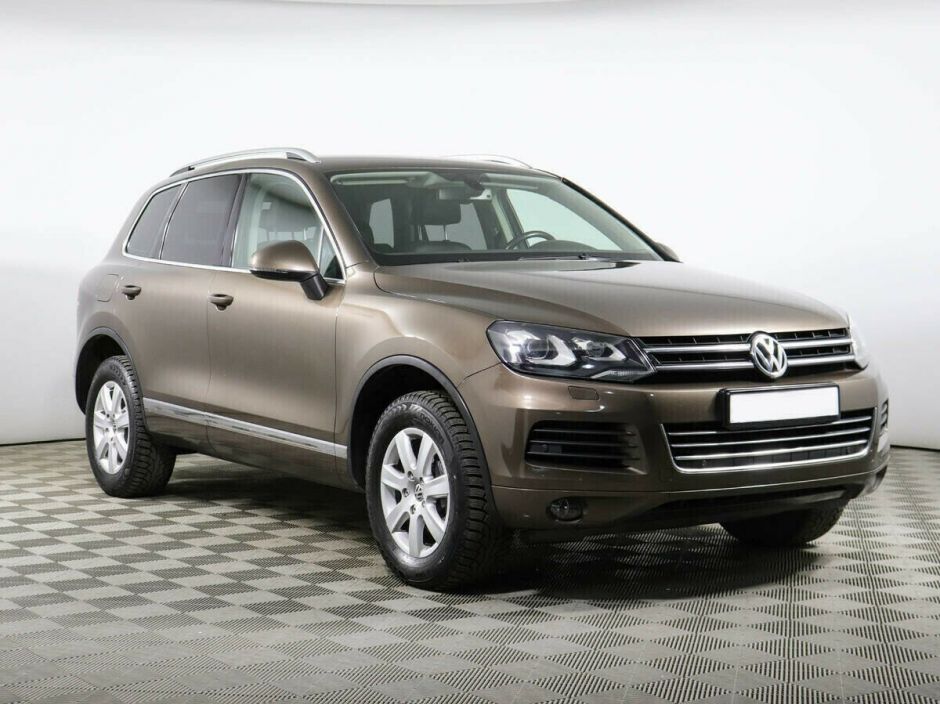 Volkswagen Touareg, 3.0 л, АТ, 2012 фото 4