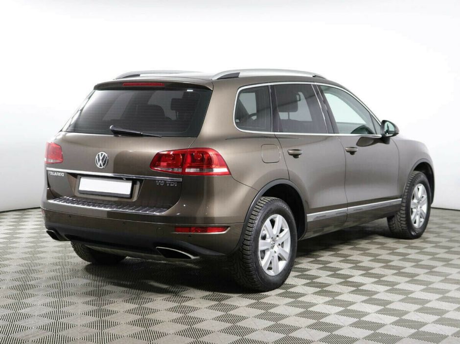 Volkswagen Touareg, 3.0 л, АТ, 2012 фото 5