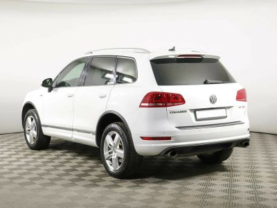 Volkswagen Touareg, 3.0 л, АКПП, 2011 фото 5