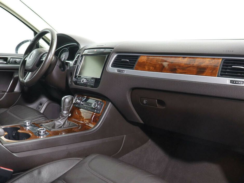 Volkswagen Touareg, 3.0 л, АТ, 2014 фото 7