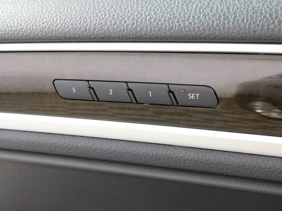 Volkswagen Touareg, 3.0 л, АТ, 2014 фото 1