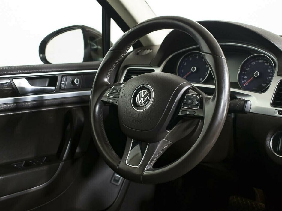 Volkswagen Touareg, 3.6 л, АТ, 2011 фото 7