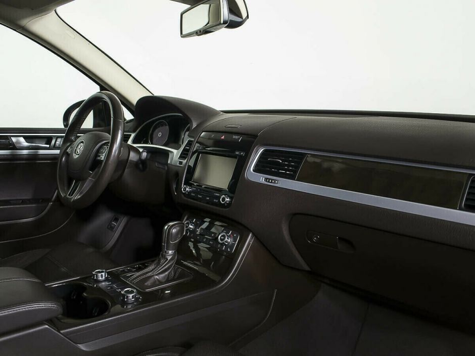 Volkswagen Touareg, 3.6 л, АТ, 2011 фото 10