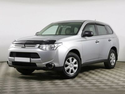 Mitsubishi Outlander, 2.0 л, CVT, 2014 фото 3