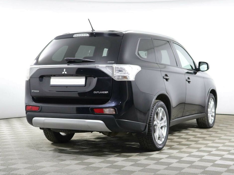 Mitsubishi Outlander, 2.4 л, Вариатор, 2014 фото 6