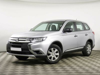 Mitsubishi Outlander, 2.0 л, CVT, 2015 фото 3