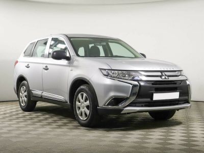 Mitsubishi Outlander, 2.0 л, CVT, 2015 фото 4