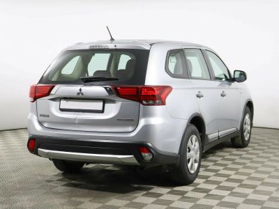 Mitsubishi Outlander, 2.0 л, CVT, 2015 фото 6