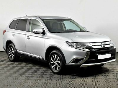 Mitsubishi Outlander, 2.0 л, CVT, 2015 фото 4