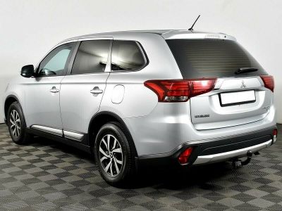 Mitsubishi Outlander, 2.0 л, CVT, 2015 фото 5